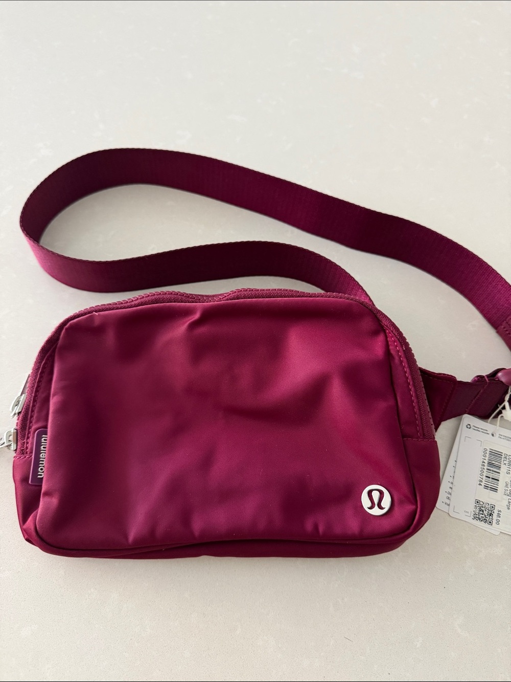 Lululemon Everywhere Belt Bag